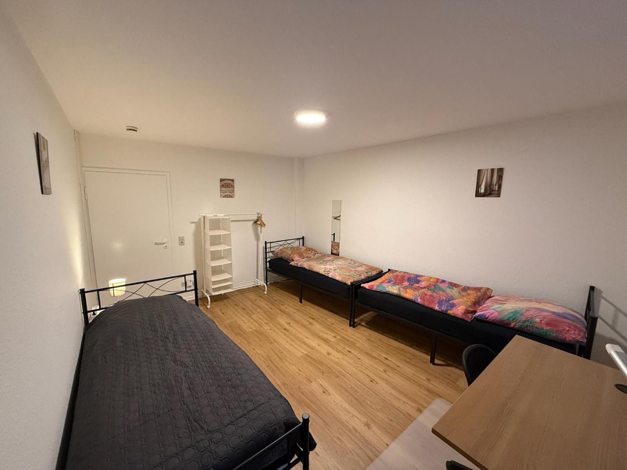 Big, Cosy And Central Apartment Karlsruhe Esterno foto