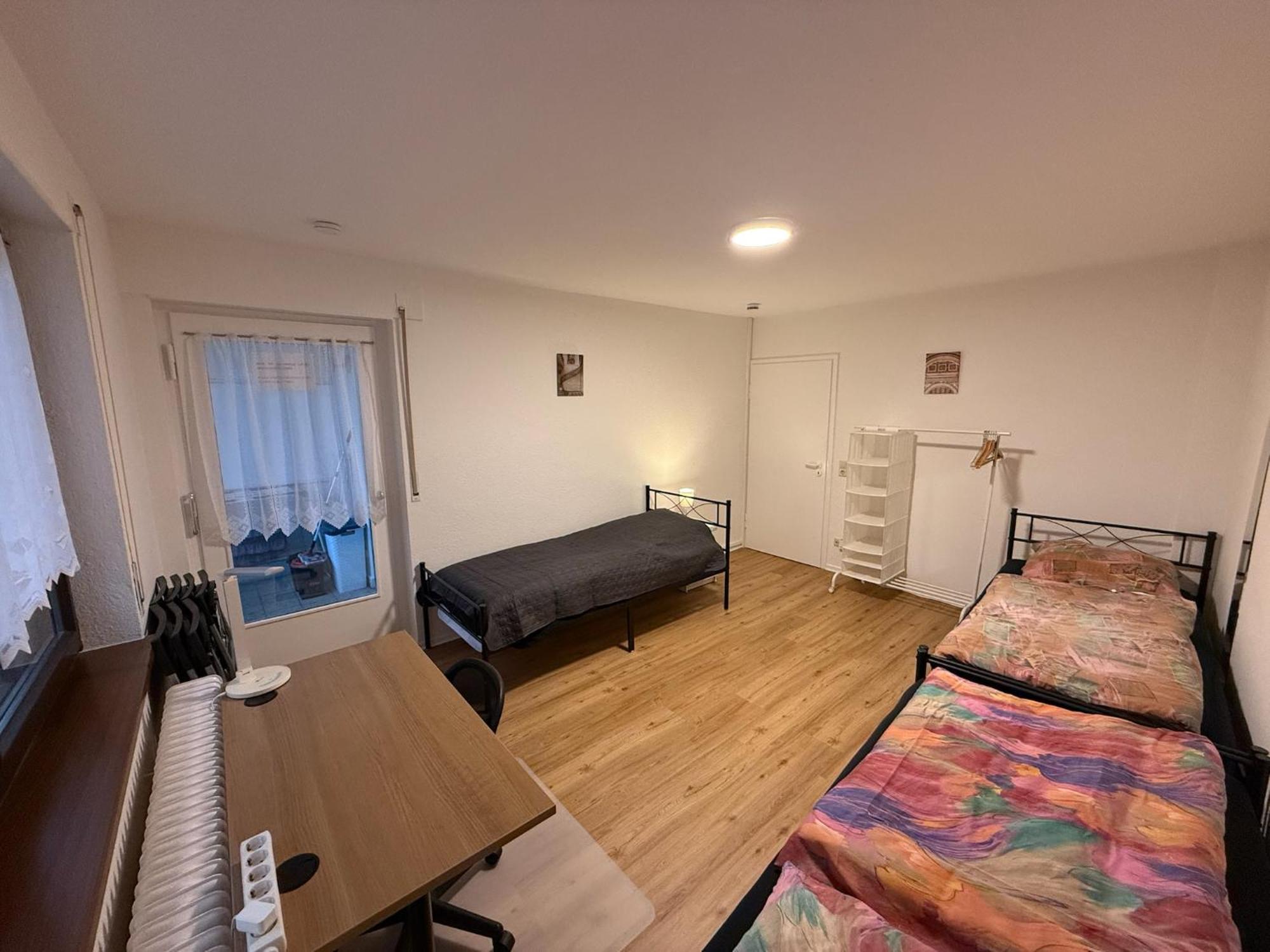 Big, Cosy And Central Apartment Karlsruhe Esterno foto